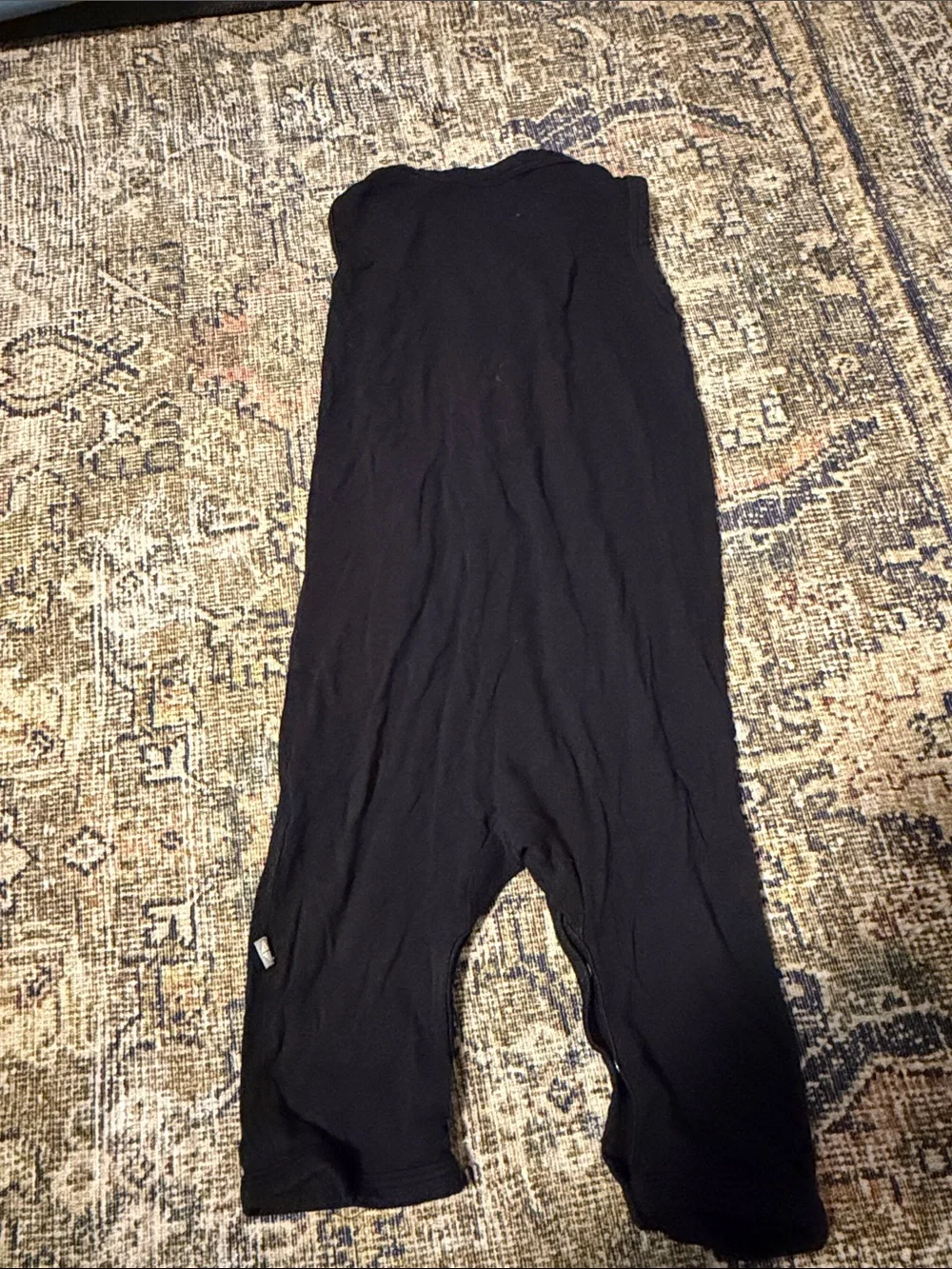Black sleeveless romper